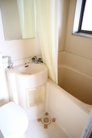 マイハイツBの浴室