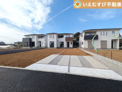 【駐車場】 | 行田市野1期 | 庭先に空きスペースあり、将来は３台目の駐車場に
