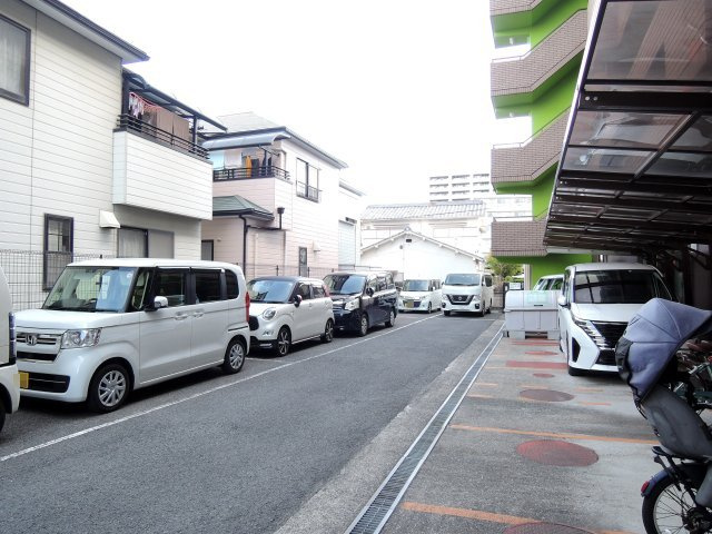 【駐車場】 | アーバンウェルネス