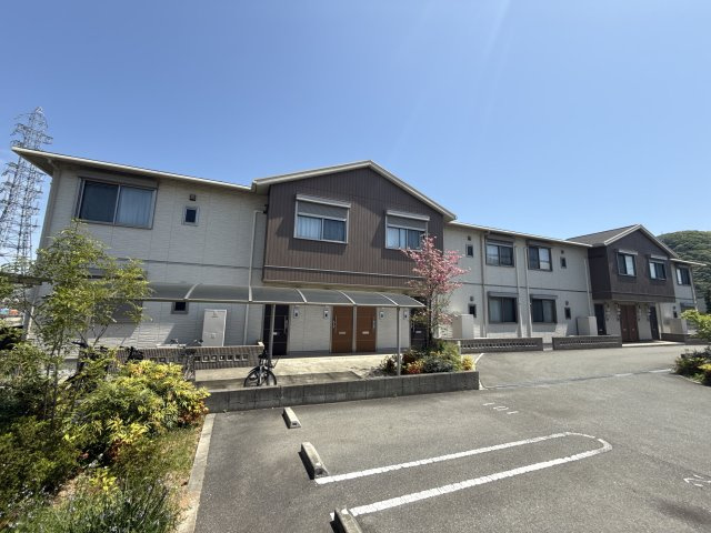 ハイマート野中の外観