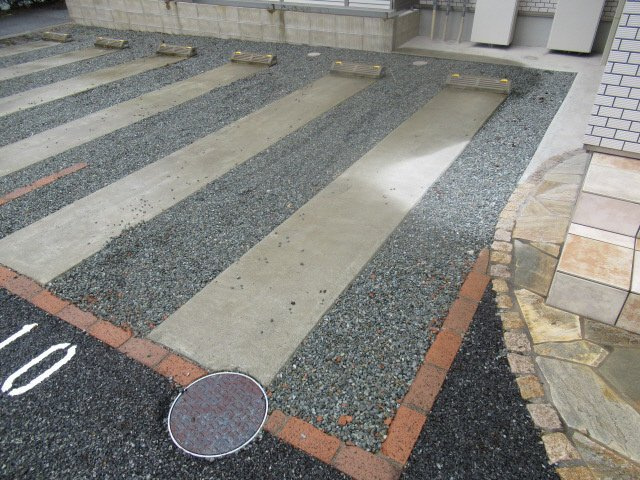 カーサ　ドマーニの駐車場