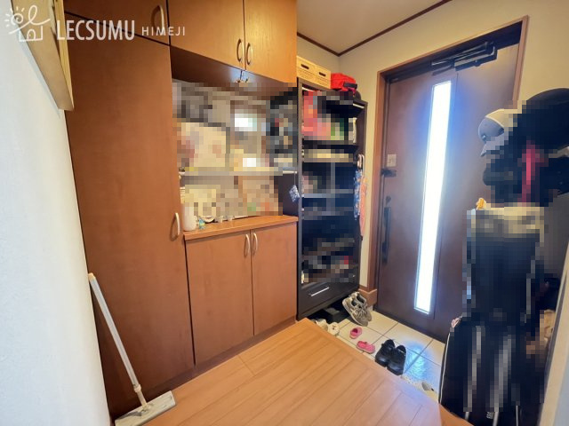 姫路市上手野／中古戸建の玄関