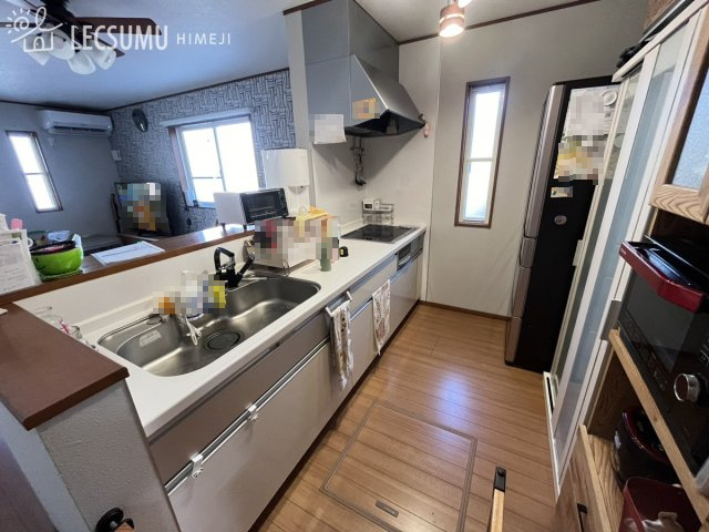 姫路市上手野／中古戸建のキッチン