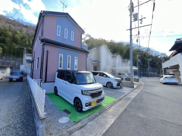 姫路市上手野／中古戸建の駐車場