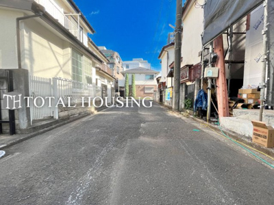 【前面道路含む現地写真】 | 国分寺市南町3丁目　新築戸建　全1棟