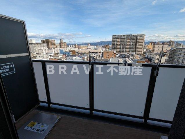 ディクス大阪城EASTレジデンス BRAVI不動産のバルコニー