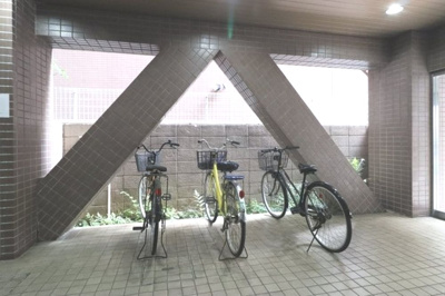 【その他共用部分】 | エル・ヴィーナ板橋　13396 | 共用部もきれいに整備されています(^^)/