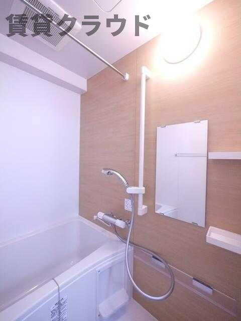 ビラヤワタの浴室|ゆったり過ごせるお風呂です