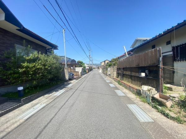 岩出市吉田土地の前面道路含む現地写真