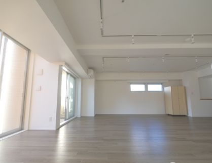 中央区銀座３丁目の賃貸マンション