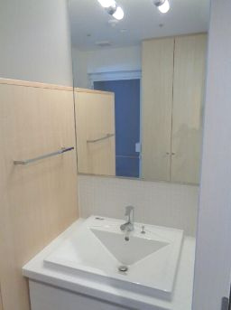 中央区銀座３丁目の賃貸マンション