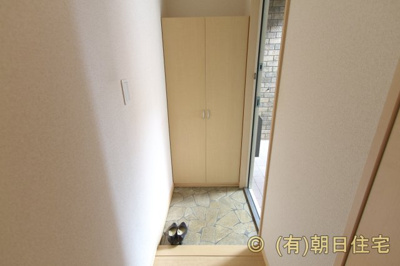 【玄関】 | アップルツリータウン