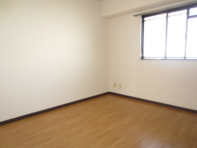 【寝室】 | ヴィラロイヤル二色浜