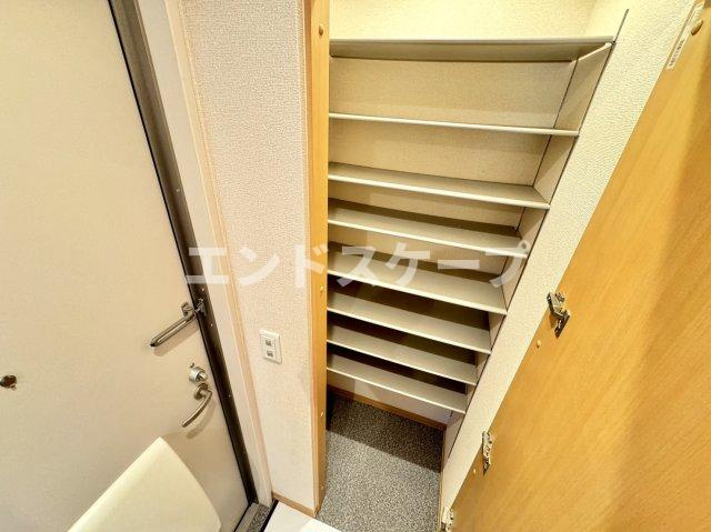アイリス　Ⅲの収納|高崎、前橋、伊勢崎エリアのお部屋探しはエンドスケープまで！お客様の理想お聞かせ下さい♪