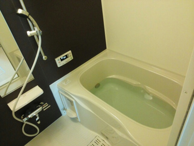 【浴室】 | メゾンコメサ