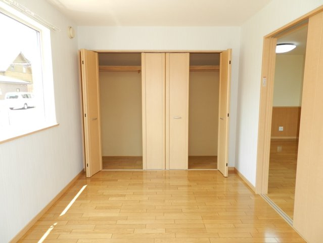 ハイツひとみ18の居間・リビング