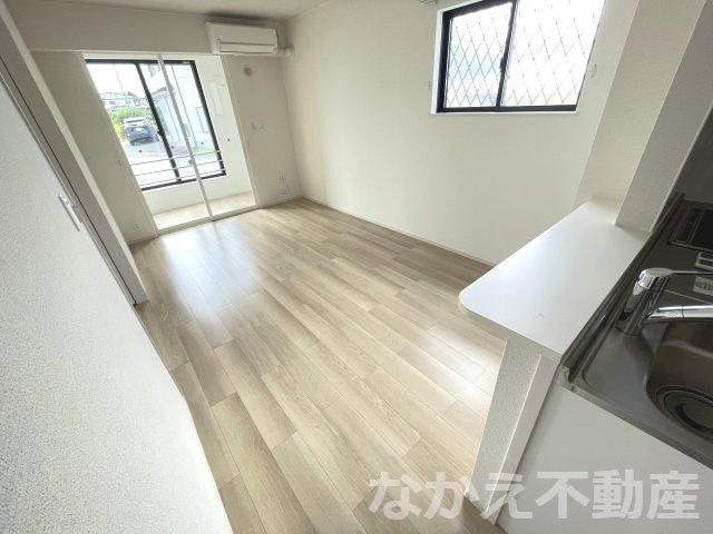 【居間・リビング】 | こちらのリビングで趣味の時間をお楽しみください