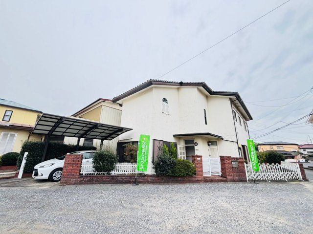 蓮田市黒浜　中古戸建の前面道路含む現地写真