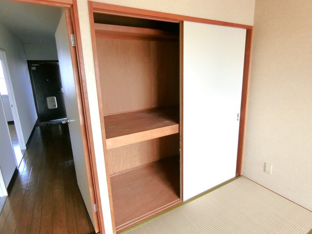 イングの収納