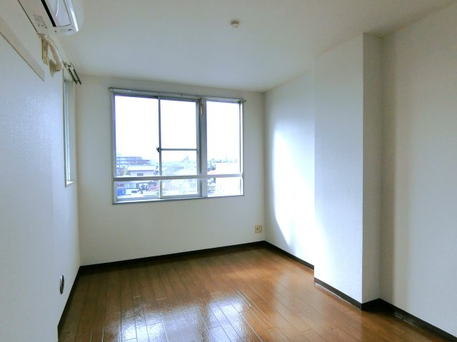 イングの居間・リビング