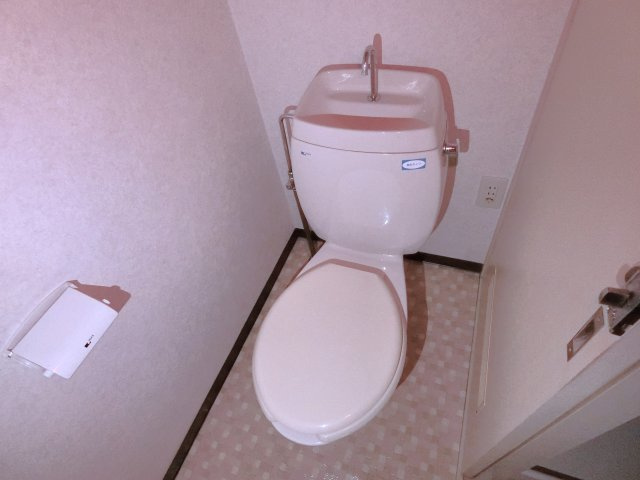 イングのトイレ