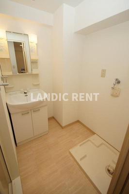 【独立洗面台】 | レキシントンスクエア駅東