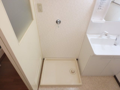 【設備】 | シャトレ甲東園 | 洗濯パンです