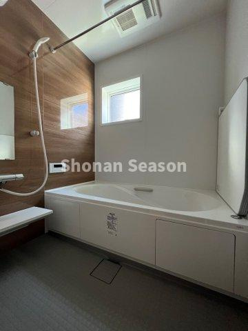 【浴室】 | 梅雨や花粉時期に大活躍する「浴室暖房乾燥機」を完備！寒い冬のヒートショック防止にも役立ちます。