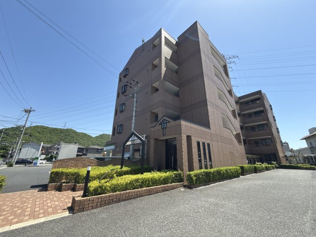 ロイヤルヒルズ青山