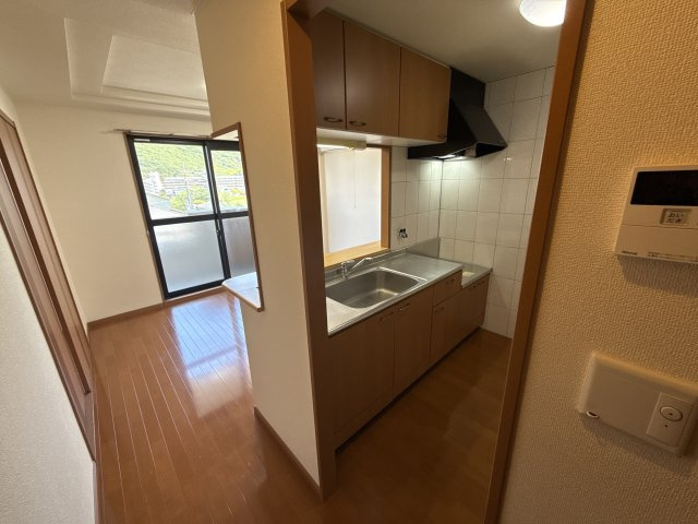 ロイヤルヒルズ青山のキッチン
