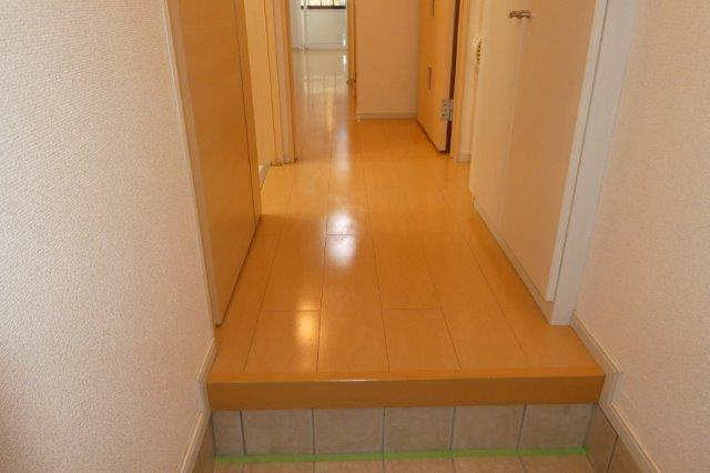 ジュピターの玄関