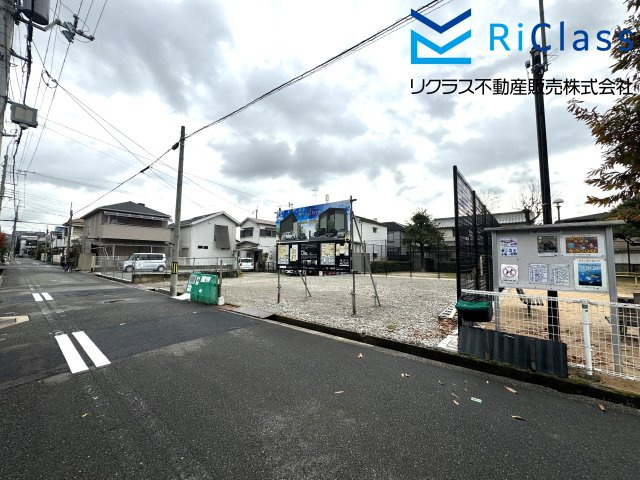 売土地　伊丹市桜ケ丘5丁目2の前面道路含む現地写真|前面道路含む現地写真です