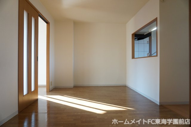 熊本市北区飛田２丁目のアパートの居間・リビング