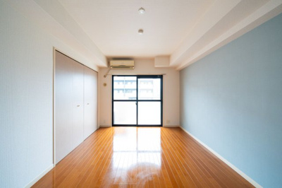 【居間・リビング】 | パレススィートⅠ | 別号室の写真になります。現況優先。