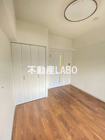 ジアコスモ九条シエルの寝室