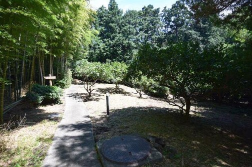 【庭】 | 伊東市富戸　売保養所