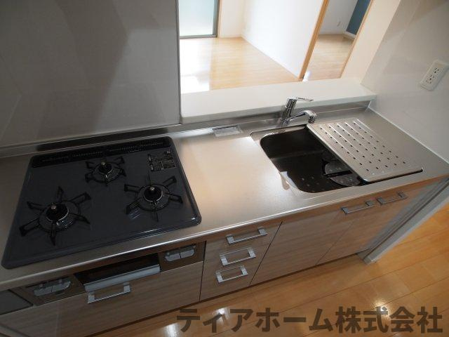 香芝市高山台１丁目のハイツのキッチン|キッチンでお料理をお楽しみください