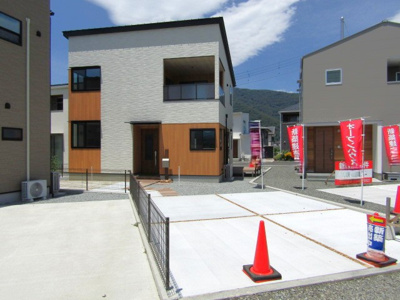 【駐車場】 | エンゼルハウス　甲府市川田町⑳ | 車をお持ちの方に嬉しい駐車場付きの物件です