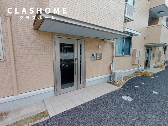 ウッド ストック　　刈谷市近郊の賃貸はクラスホーム刈谷店のエントランス