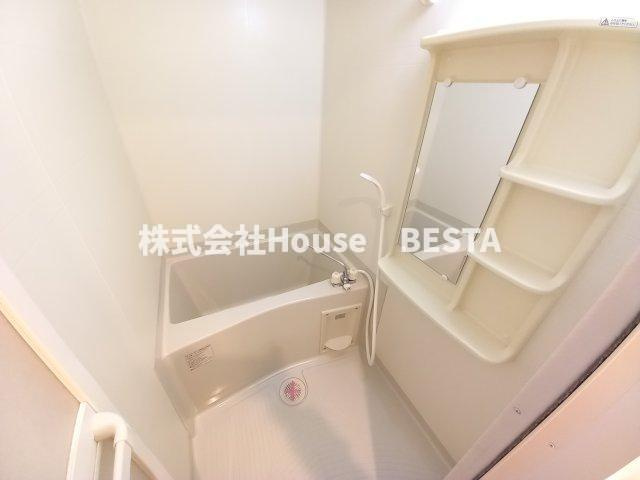 プレサンスみなと元町駅前の浴室