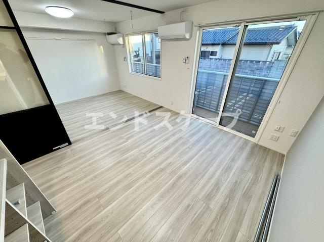 グランツの居間・リビング|高崎、前橋、伊勢崎エリアのお部屋探しはエンドスケープまで！お客様の理想お聞かせ下さい♪