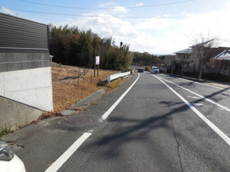 【外観】 | 大通りそばで多彩なフットワーク