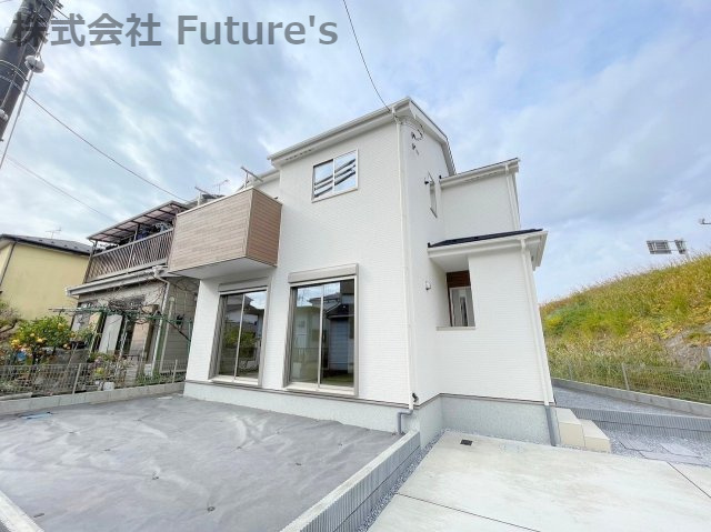 松伏町大字金杉　新築戸建　全1棟の外観|土地面積142.72平米（43.17坪）・角地につき陽当たり良好