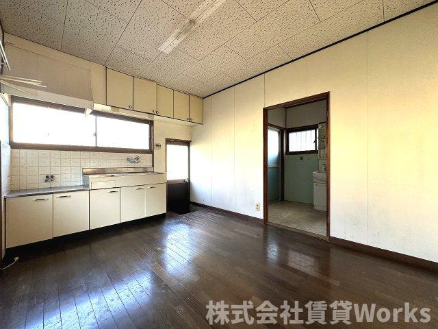 北島町江尻戸建の内装|過ごしやすい室内です