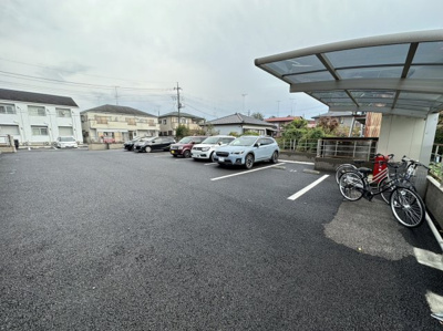 【駐車場】 | エミリーハウス