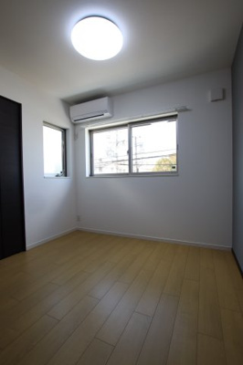 【洋室】 | ヴェルデ堺中ビル