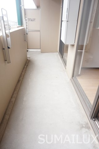 熊本市南区田井島２丁目の賃貸マンションのバルコニー