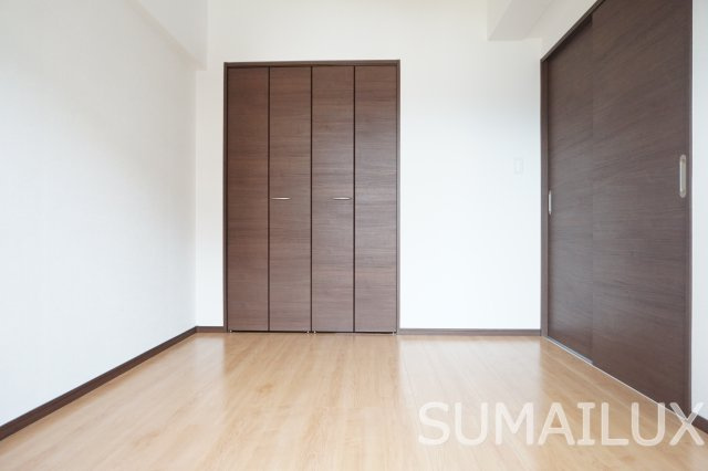 熊本市南区田井島２丁目の賃貸マンションの洋室