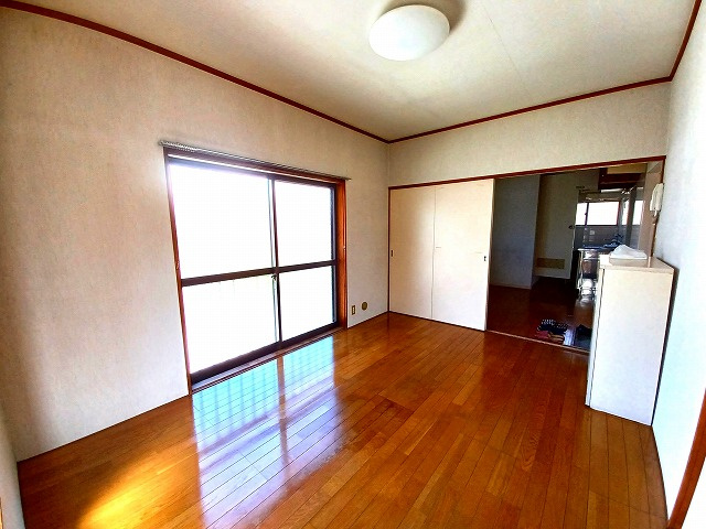 コーポ石井の洋室