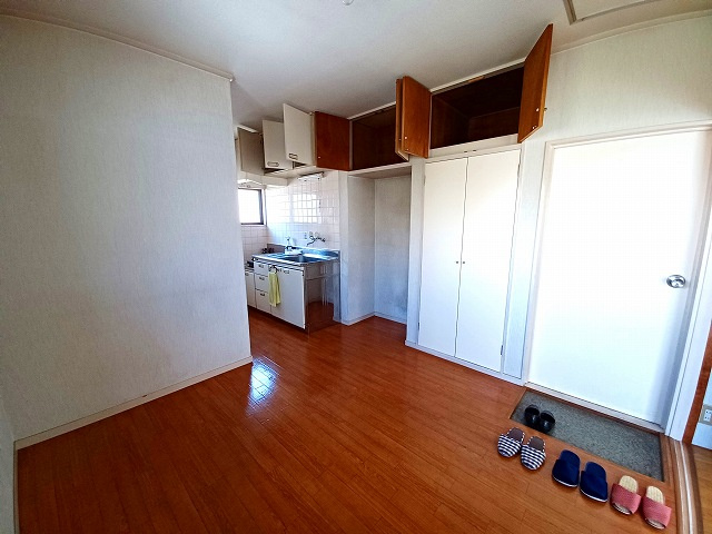 コーポ石井の居間・リビング